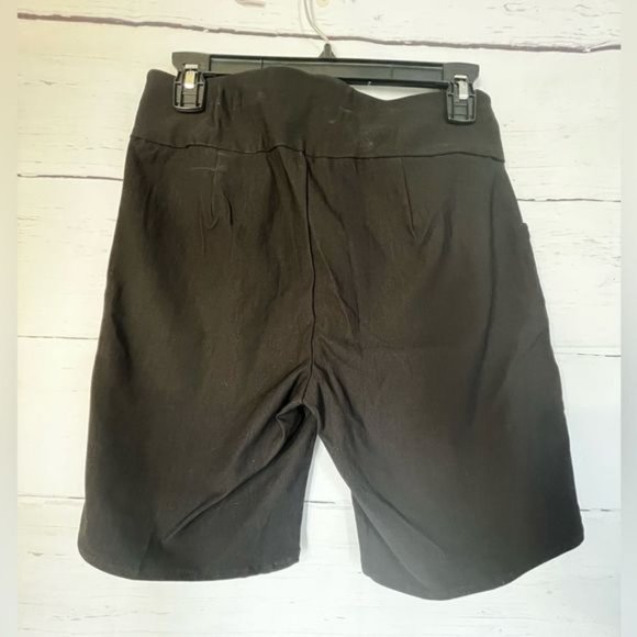 Bermuda Shorts. Ladies Sz Sm - Picture 2 of 5